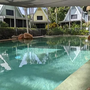 Villa Canopy 5, Nelly Bay