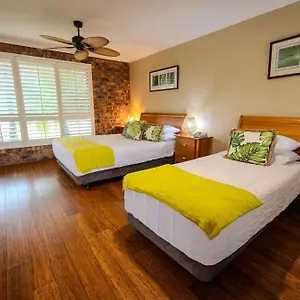 https://ballina-palms-boutique-motel.hotelsbyronbayaustralia.com