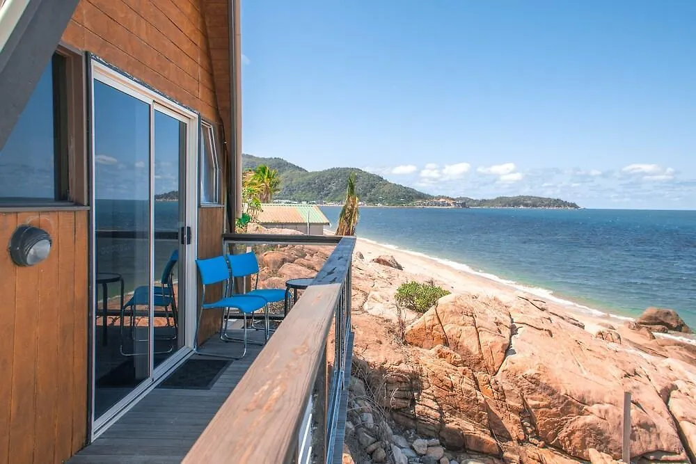 Nomads Magnetic Island (Adults Only) Hostel Nelly Bay