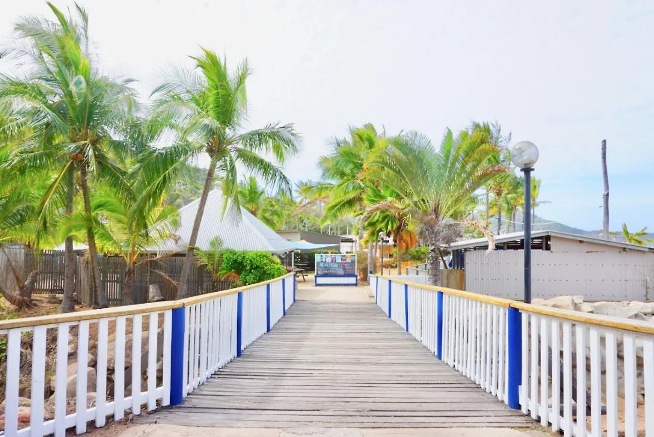 Nomads Magnetic Island (Adults Only) Hostel Nelly Bay 0*,  Australia